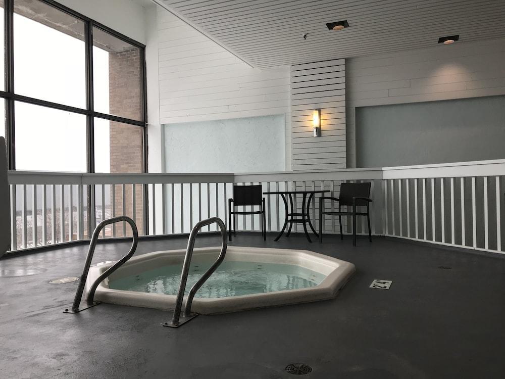 Radisson Hotel Duluth-Harborview エクステリア 写真