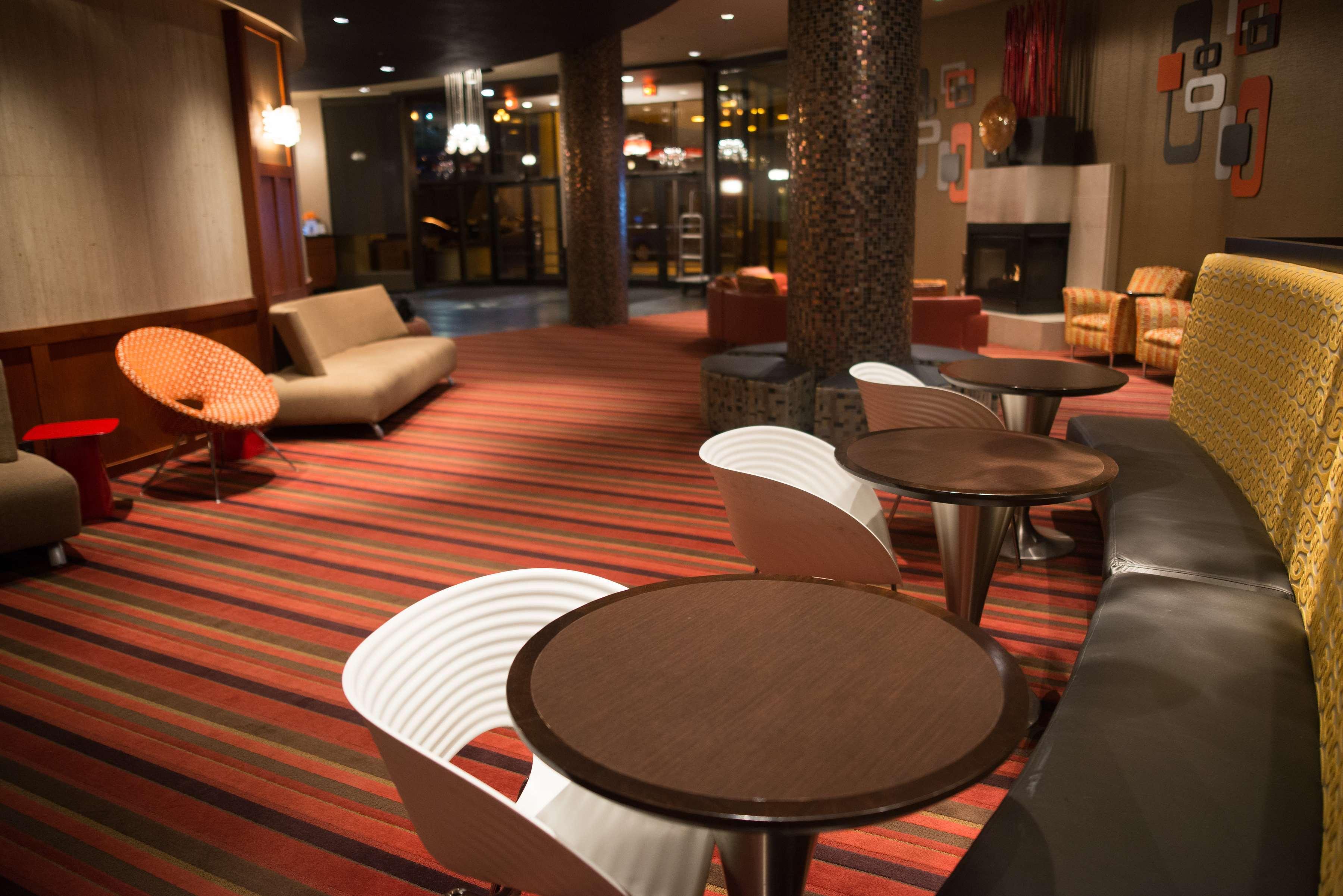 Radisson Hotel Duluth-Harborview エクステリア 写真