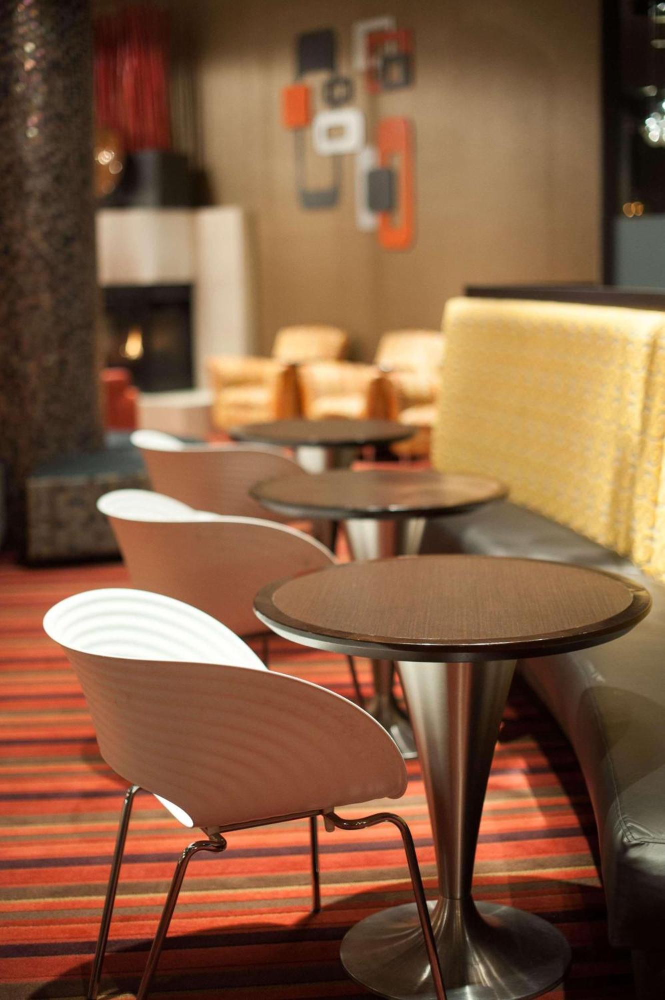Radisson Hotel Duluth-Harborview エクステリア 写真