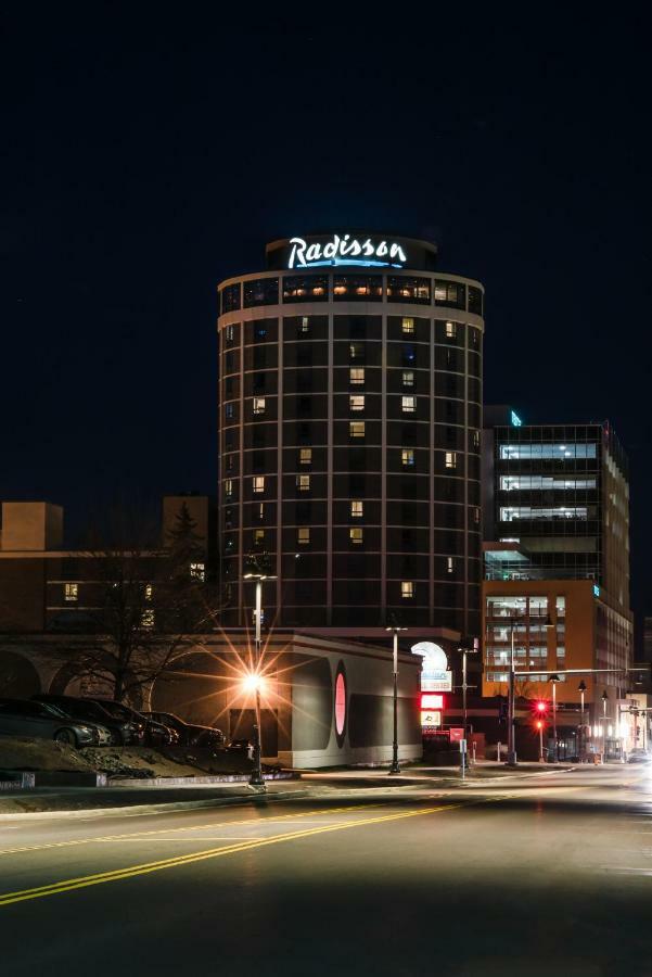 Radisson Hotel Duluth-Harborview エクステリア 写真